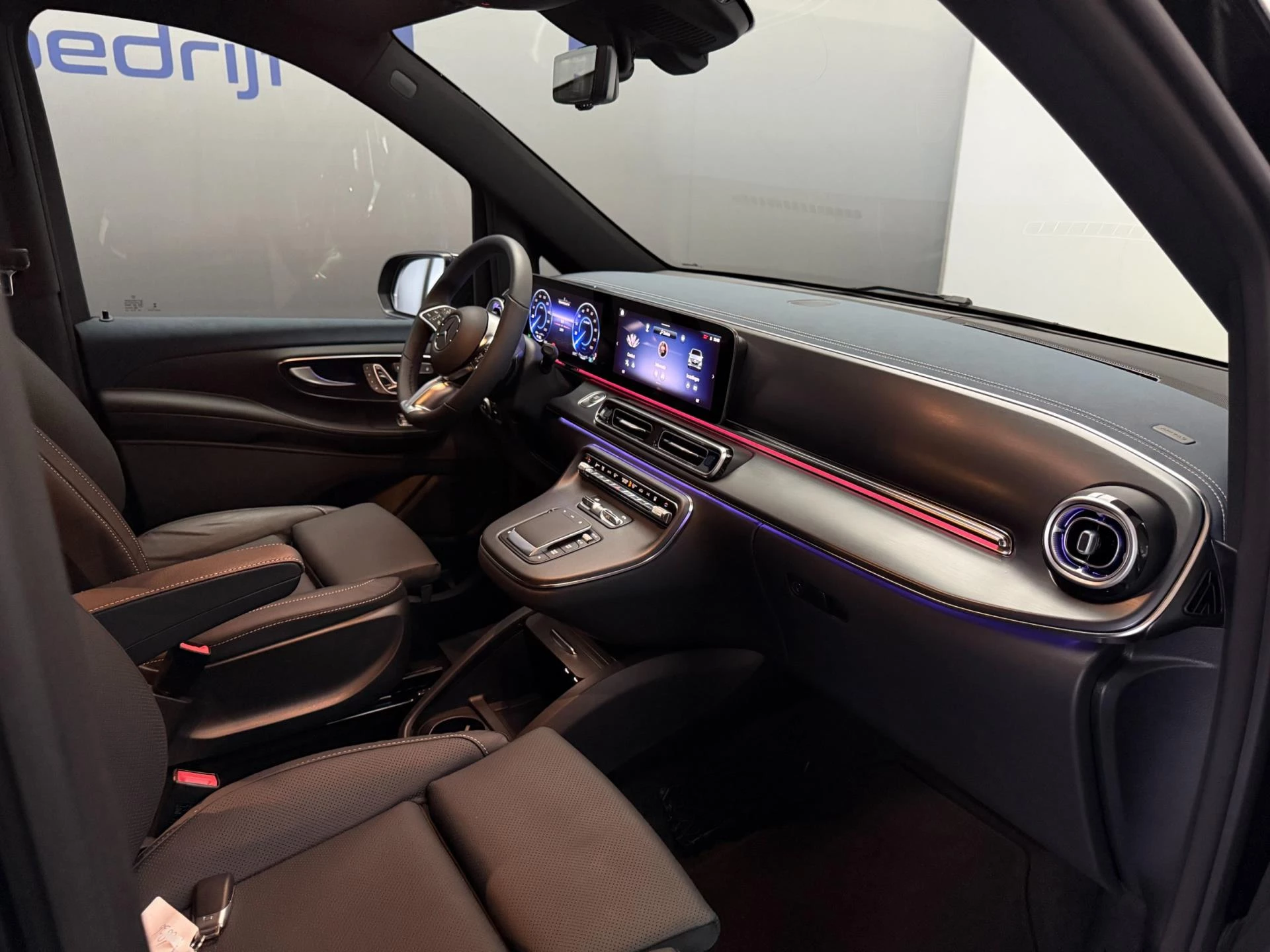 Hoofdafbeelding Mercedes-Benz EQV