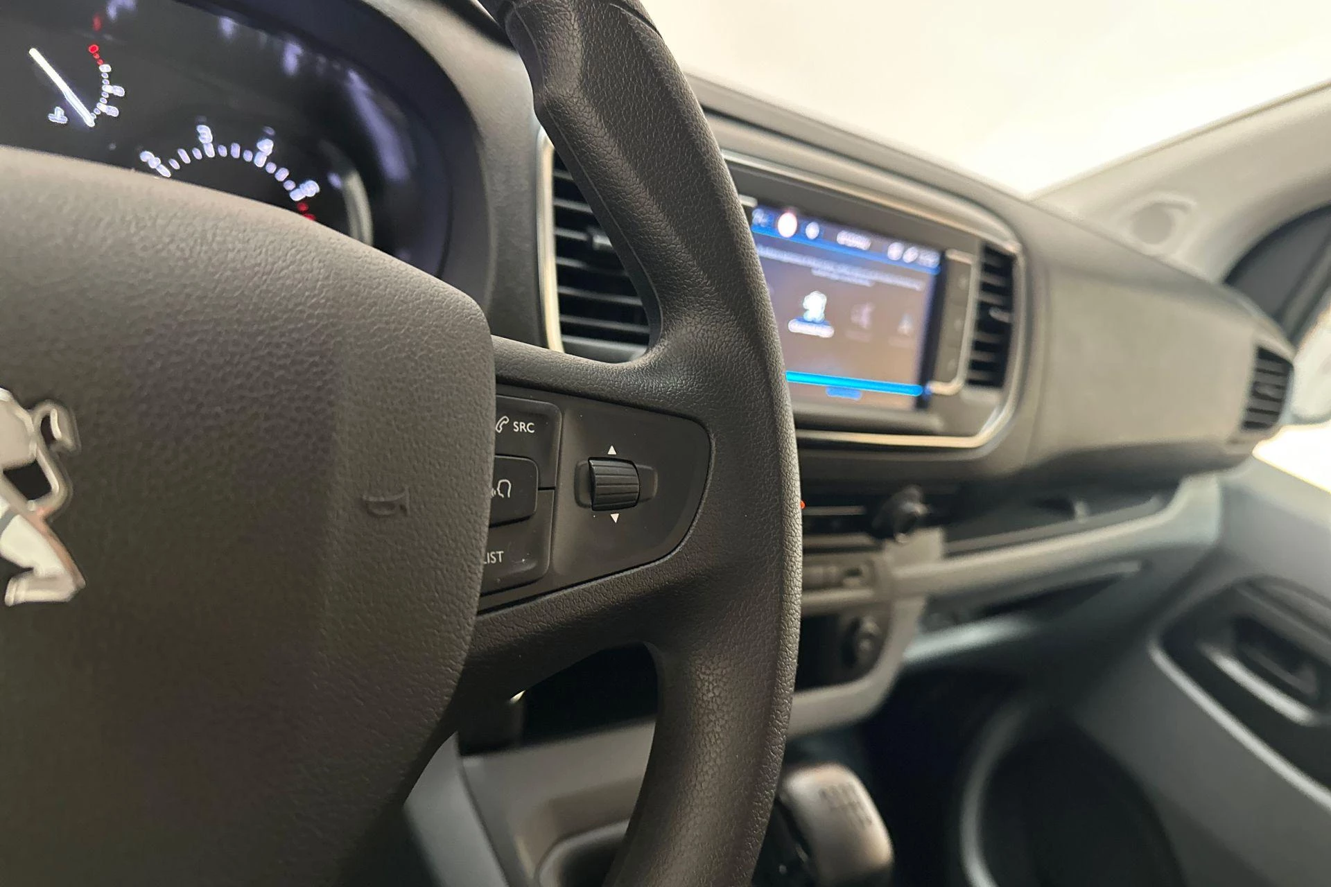 Hoofdafbeelding Peugeot Traveller
