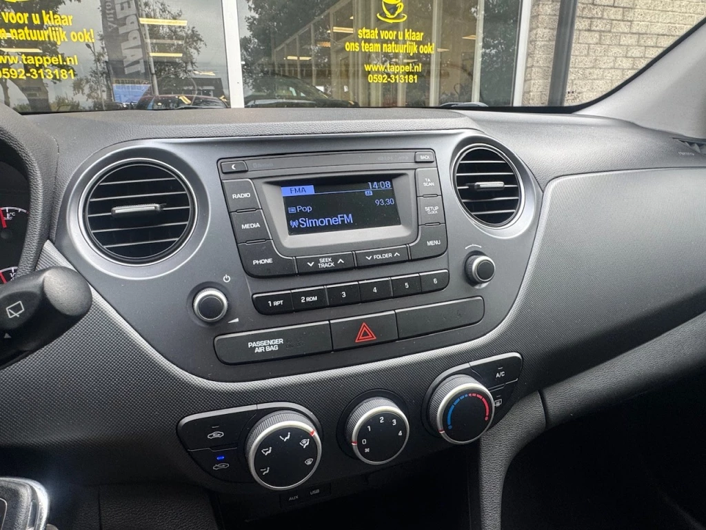 Hoofdafbeelding Hyundai i10