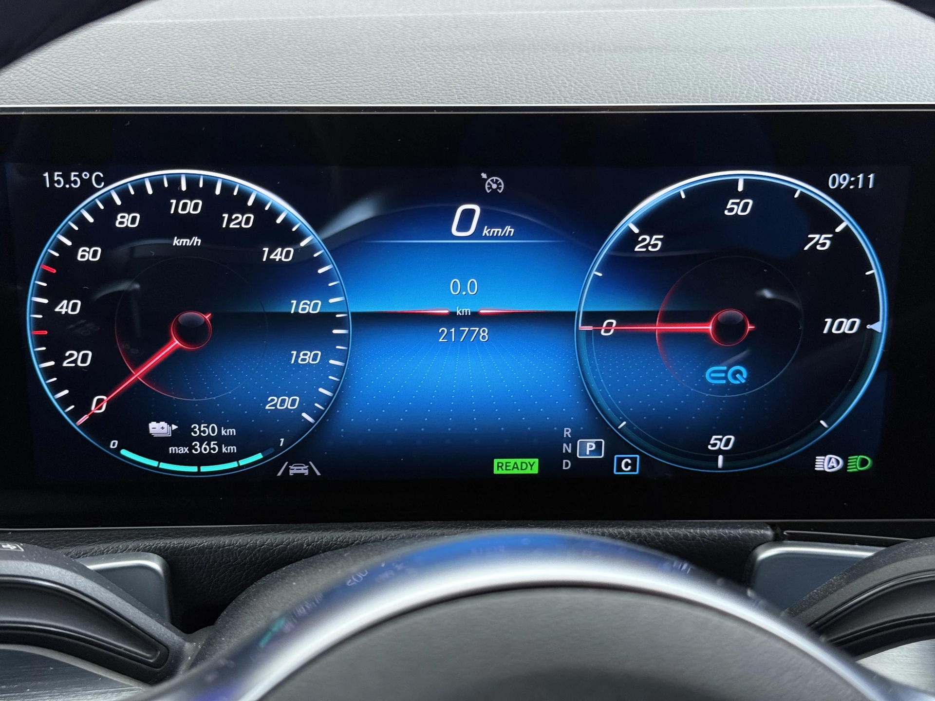 Hoofdafbeelding Mercedes-Benz EQB