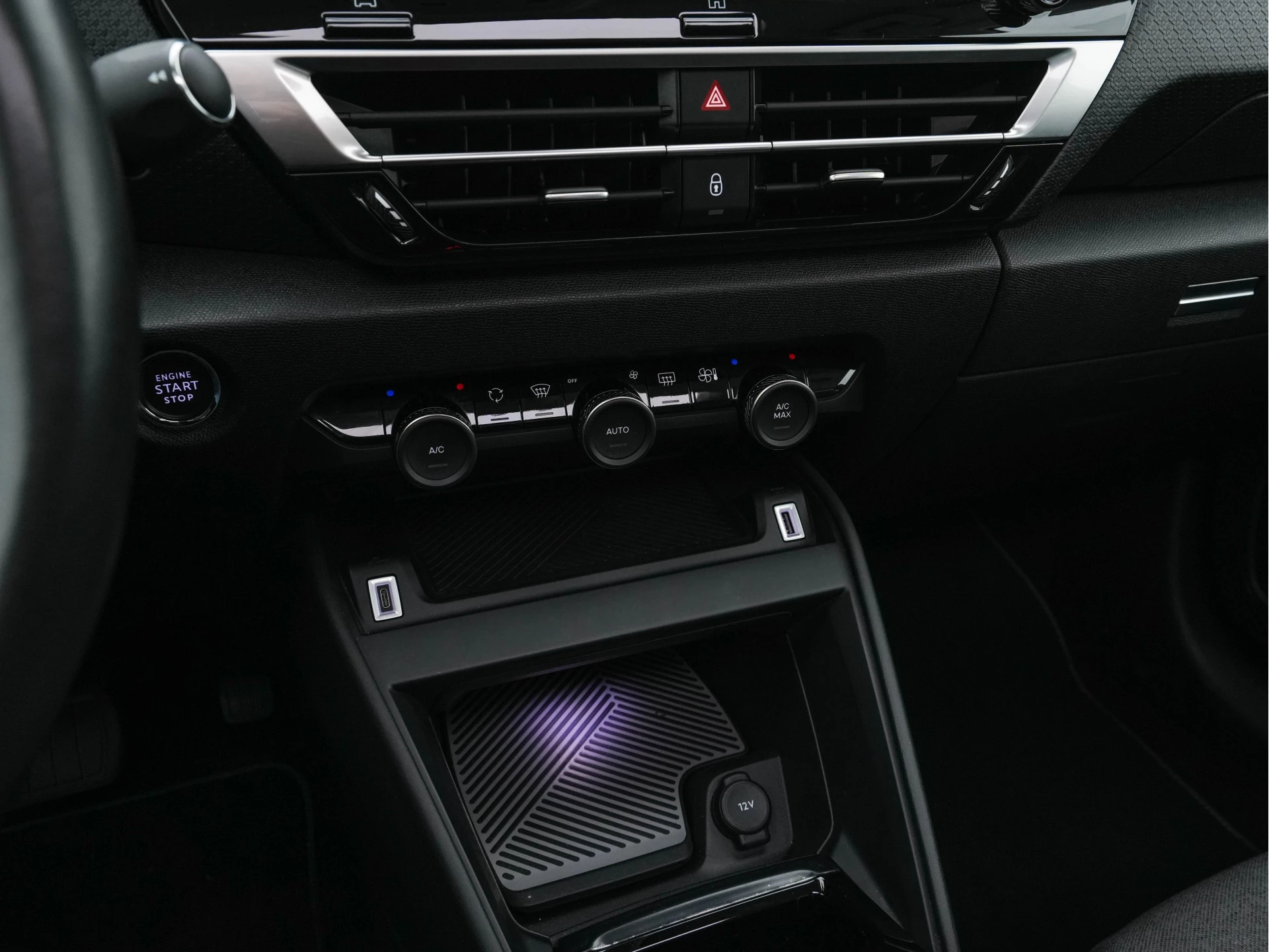 Hoofdafbeelding Citroën ë-C4