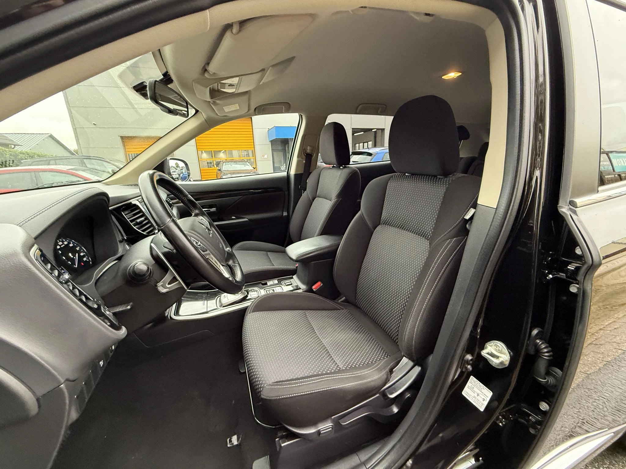 Hoofdafbeelding Mitsubishi Outlander