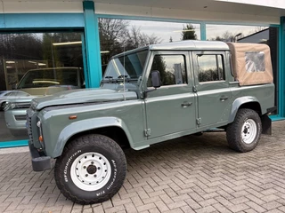 Hoofdafbeelding Land Rover Defender Land Rover Defender 2.2D 110 E CREW CAB 4x4 5-Pers, LED, Airco, TrHaak