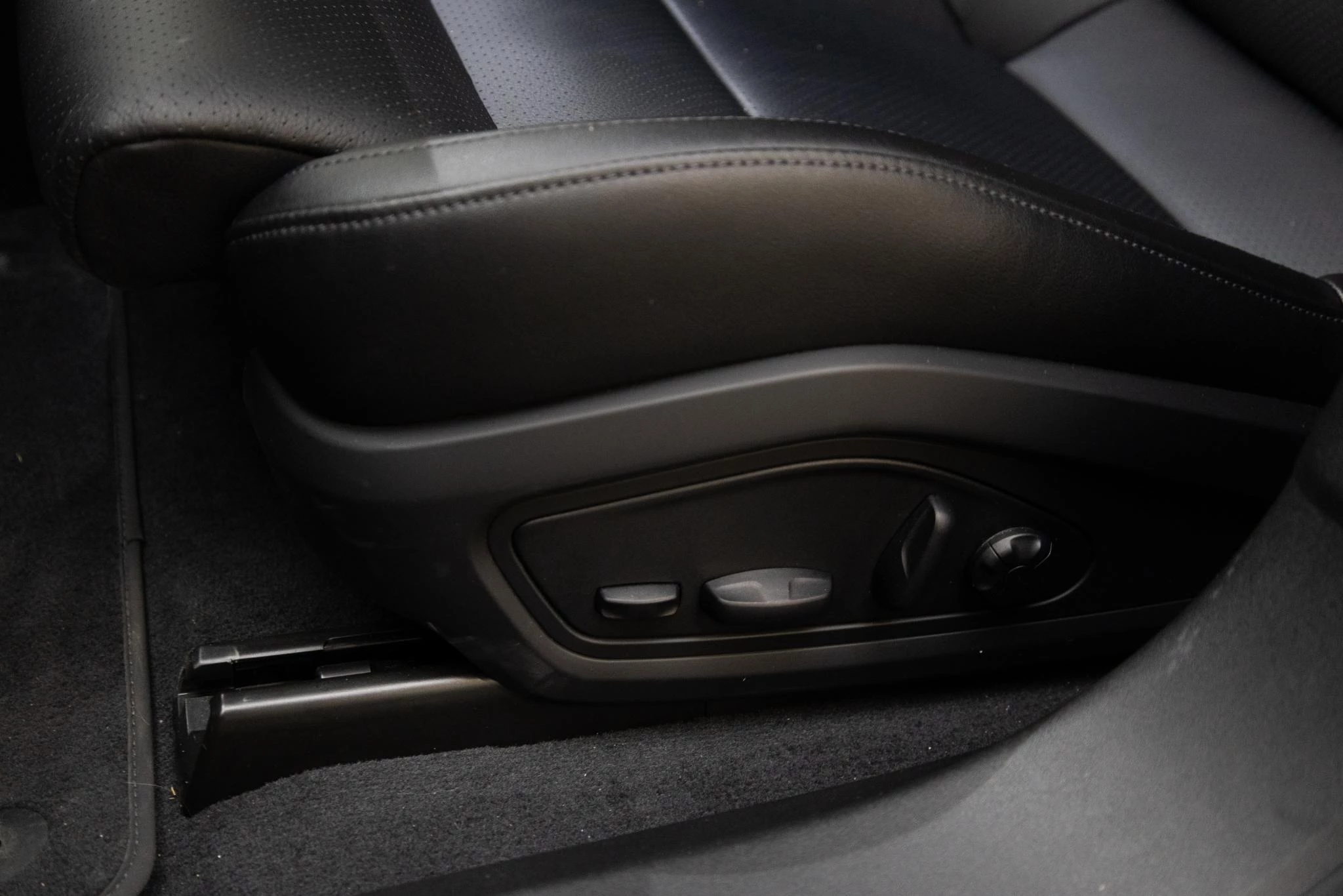 Hoofdafbeelding Porsche Taycan