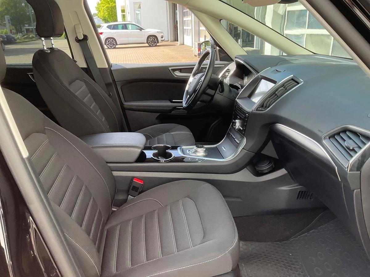 Hoofdafbeelding Ford Galaxy