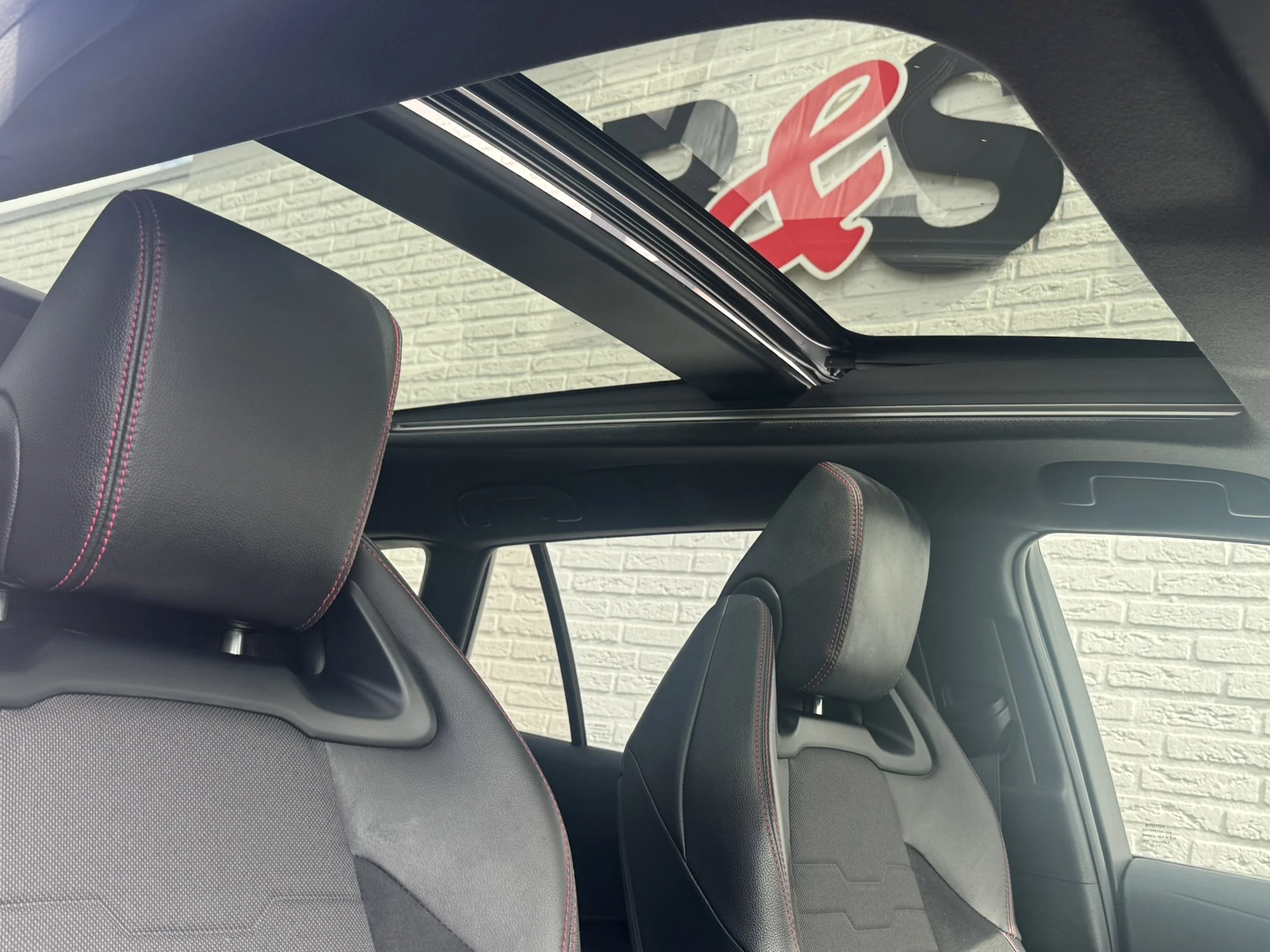 Hoofdafbeelding Toyota Corolla Touring Sports