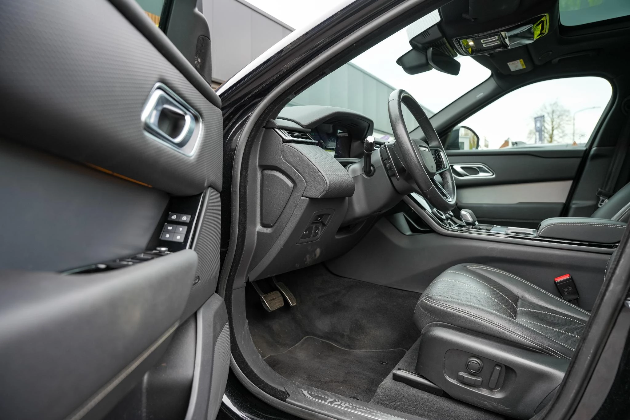 Hoofdafbeelding Land Rover Range Rover Velar