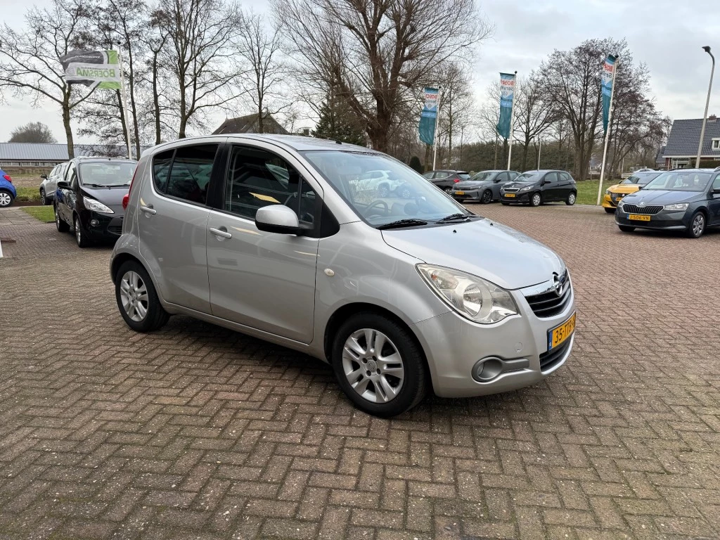 Hoofdafbeelding Opel Agila