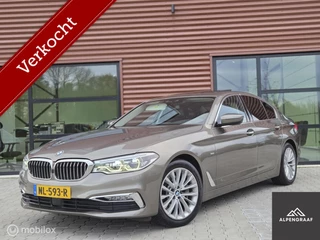 BMW 5-serie 530d High Executive Luxury Line |Softclose|Schuifdak|Ambient|Adaptieve cruise control|Camera|Navi|Massage