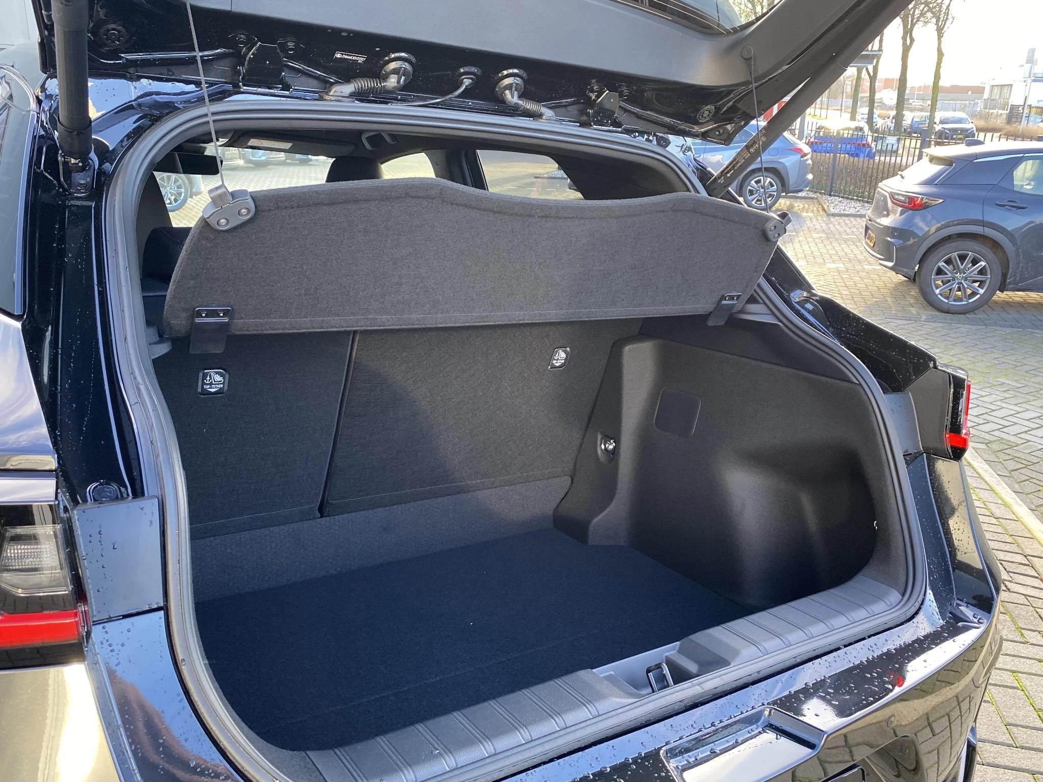 Hoofdafbeelding Lexus LBX