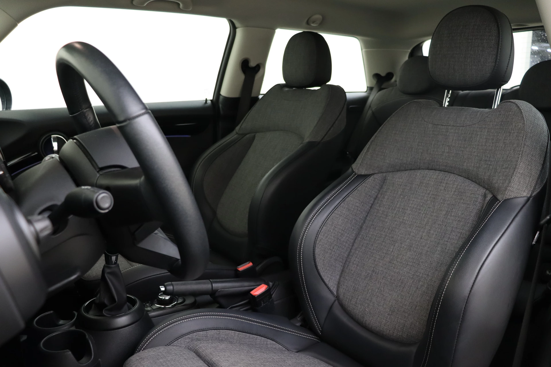 Hoofdafbeelding MINI One