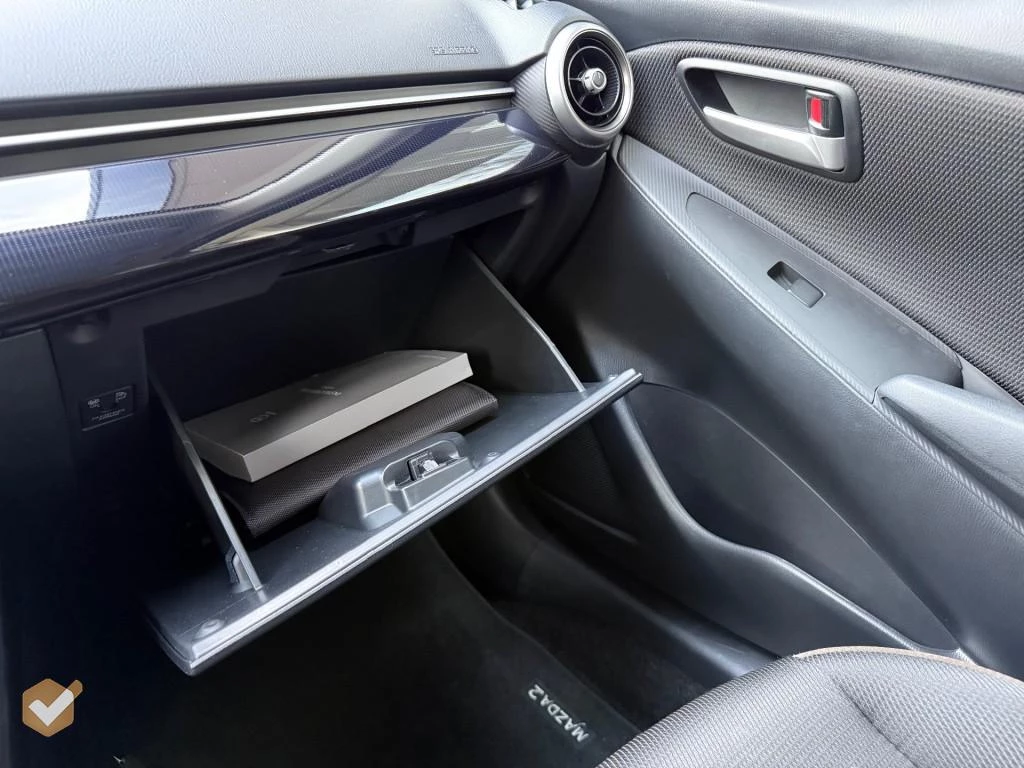 Hoofdafbeelding Mazda 2