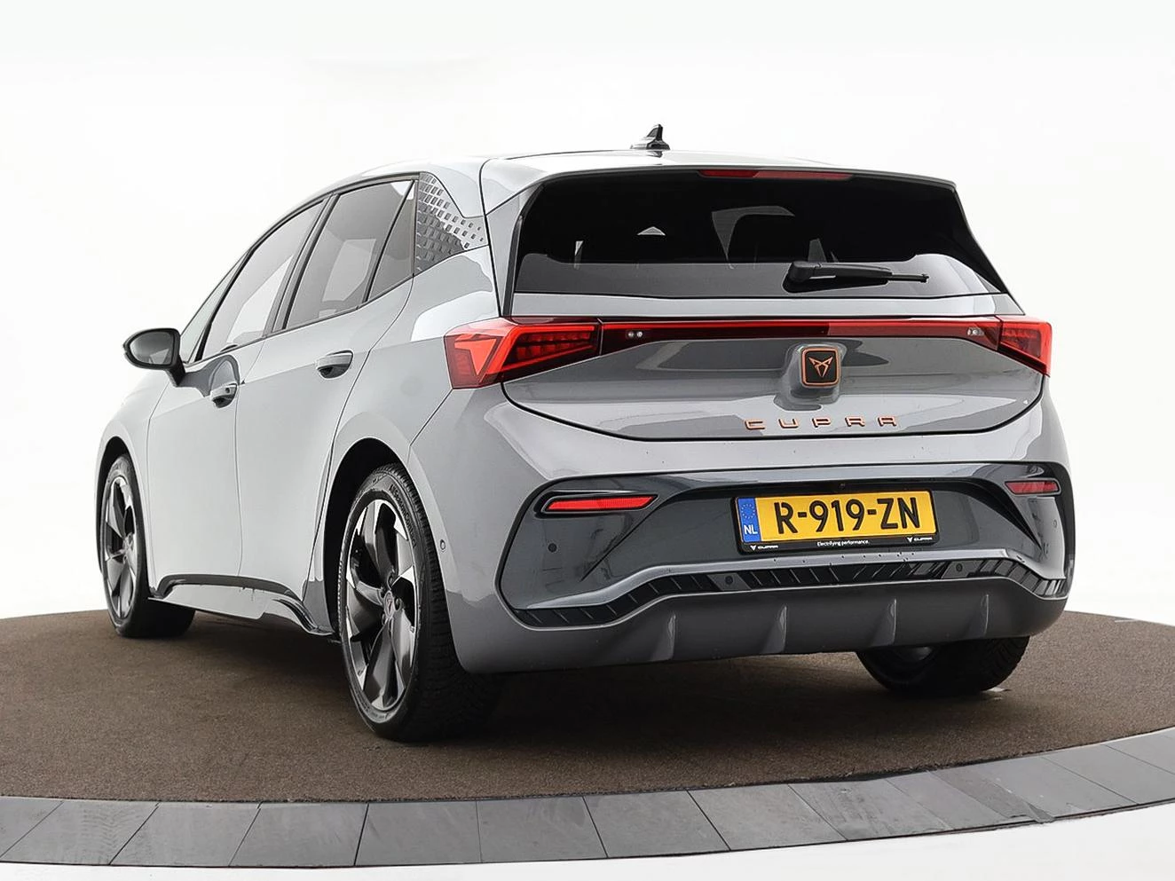 Hoofdafbeelding CUPRA Born