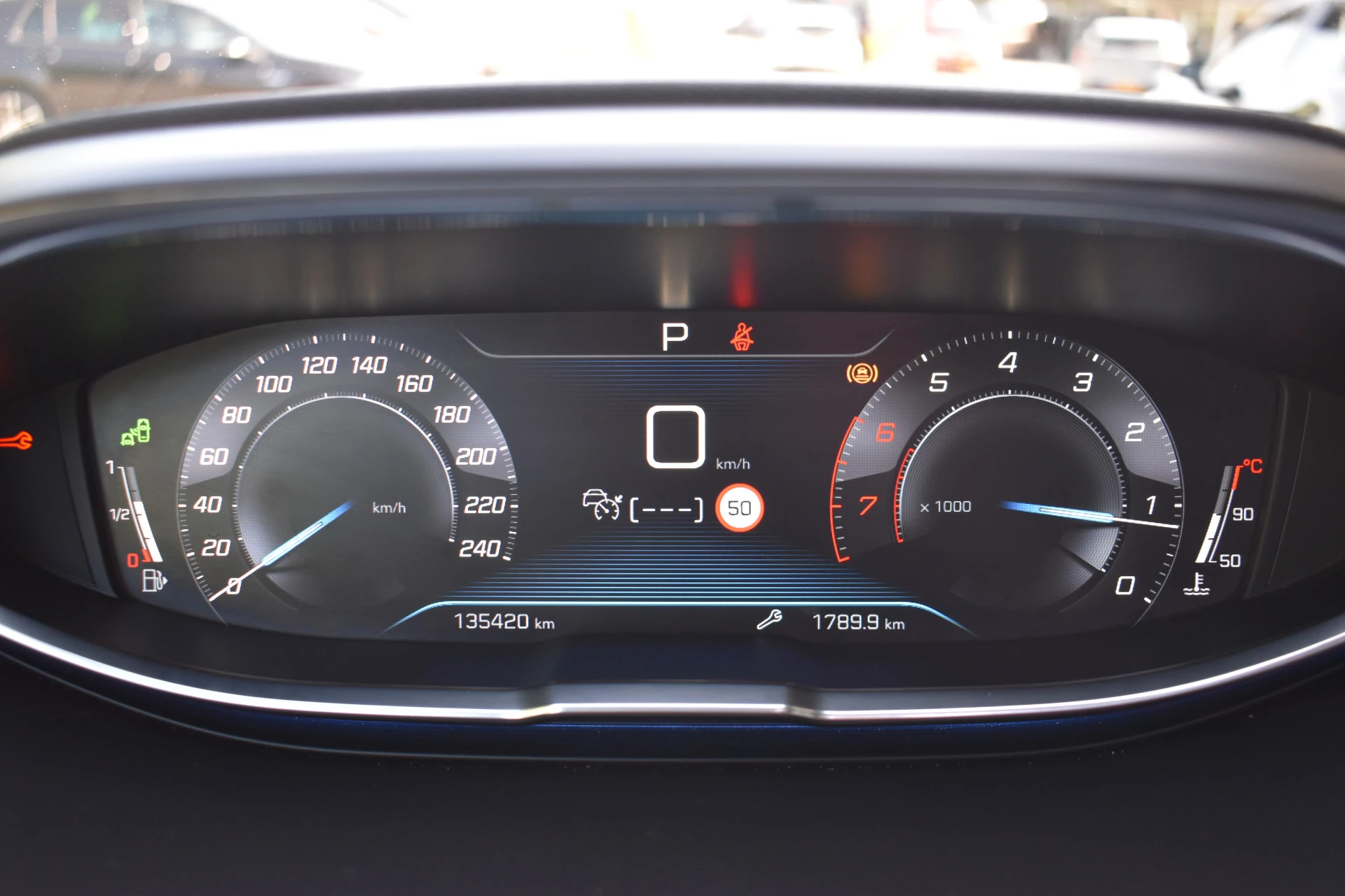 Hoofdafbeelding Peugeot 5008
