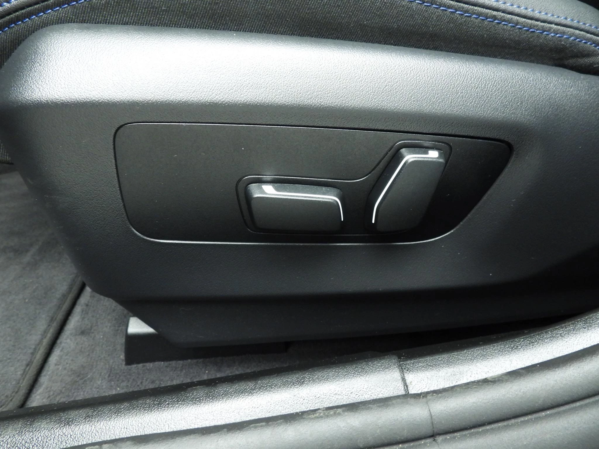 Hoofdafbeelding BMW i5