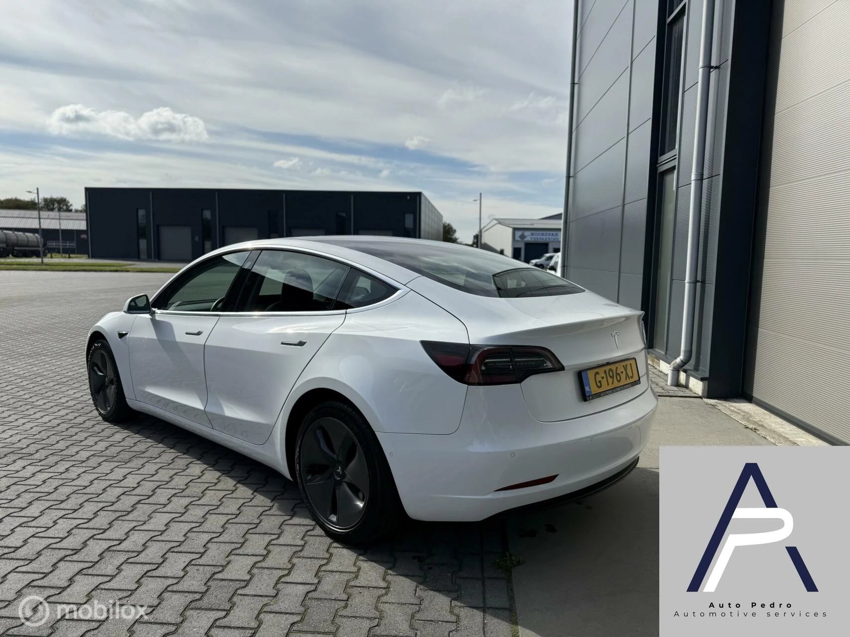 Hoofdafbeelding Tesla Model 3