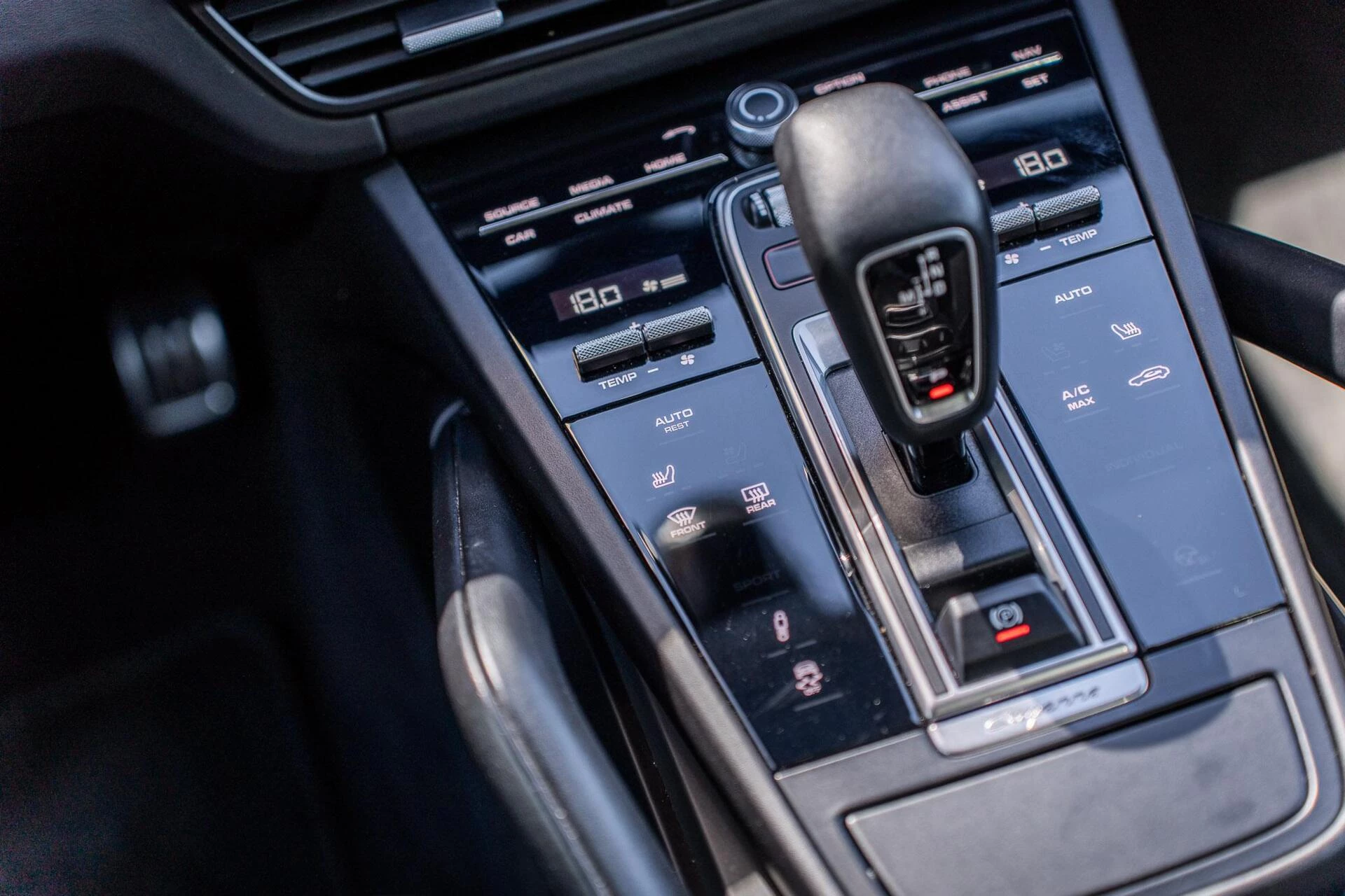 Hoofdafbeelding Porsche Cayenne