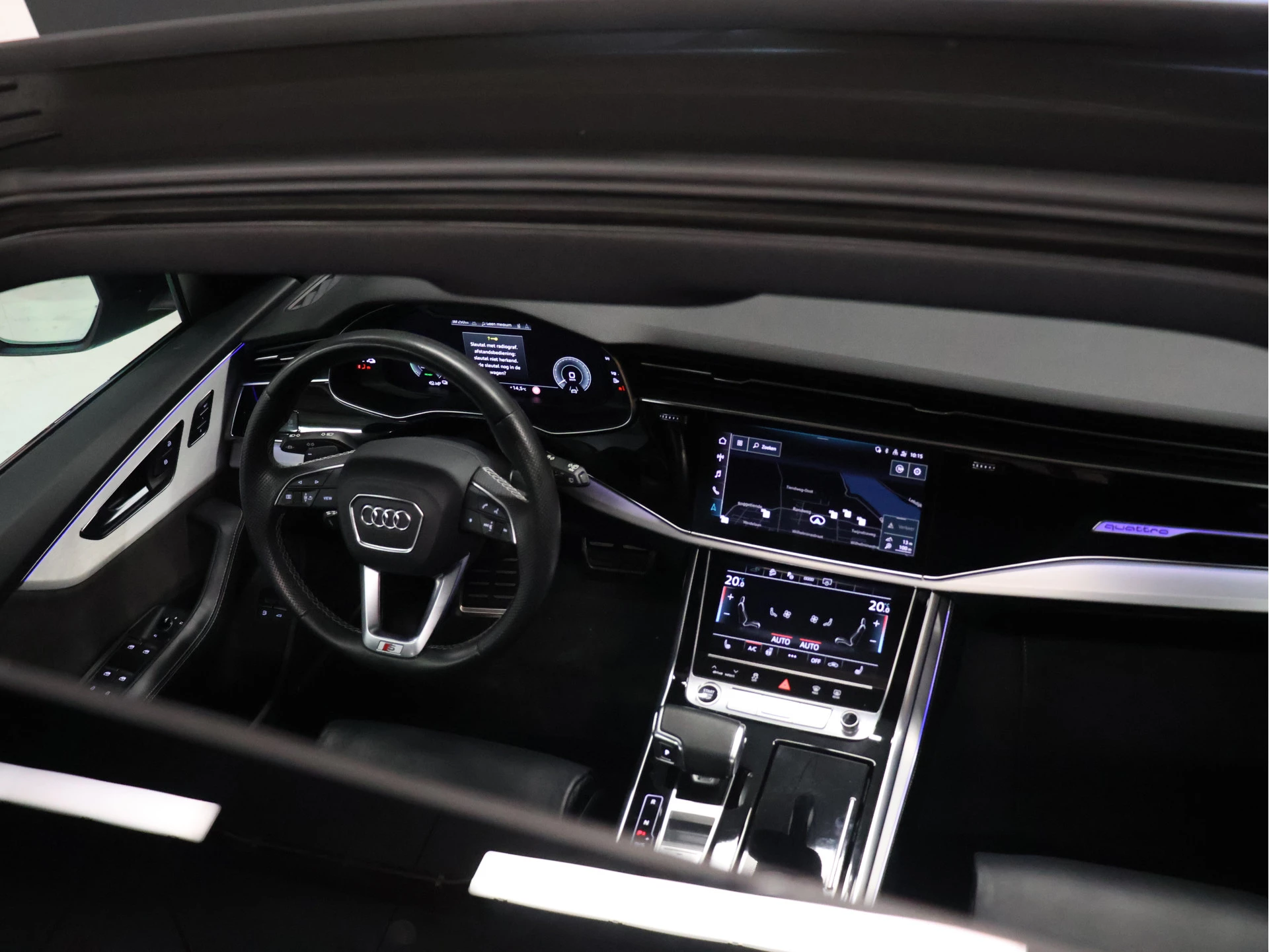 Hoofdafbeelding Audi Q8