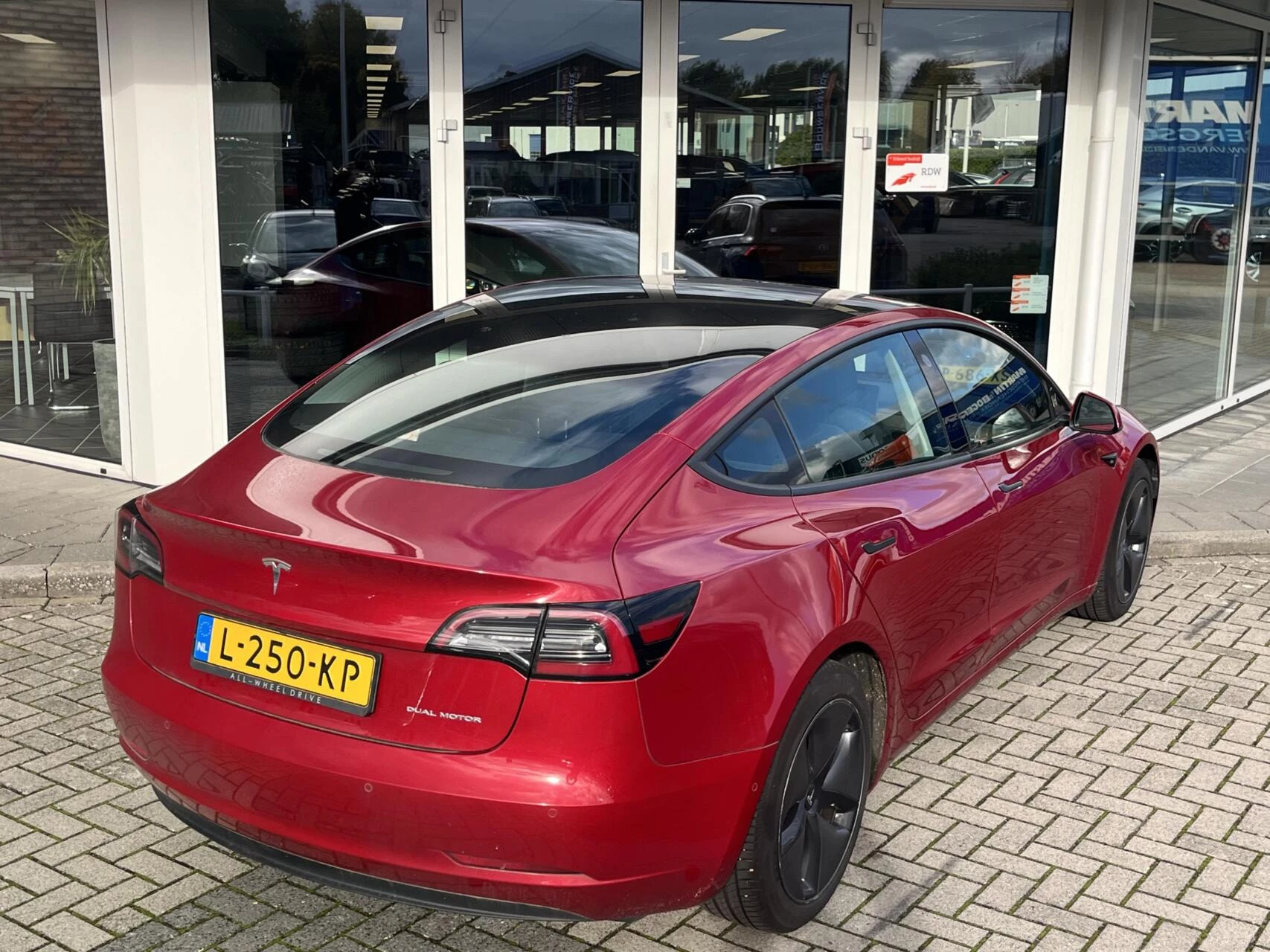 Hoofdafbeelding Tesla Model 3