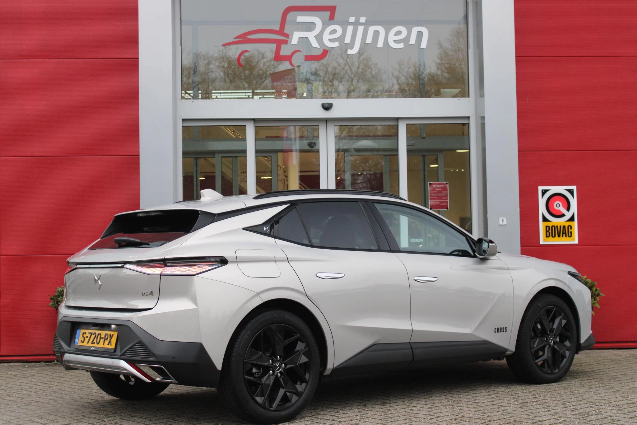 Hoofdafbeelding DS DS 4