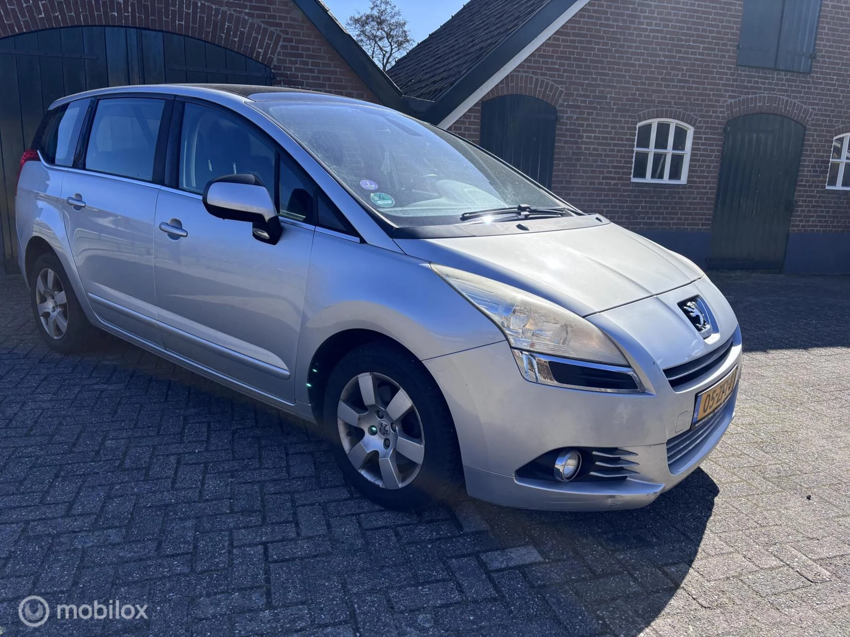 Hoofdafbeelding Peugeot 5008