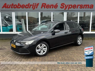 Hoofdafbeelding Volkswagen Golf Volkswagen Golf 1.5 TSI Style | Trekhaak | Sfeerverlichting | Stoel & Stuurverwarming | Adaptieve Cruise