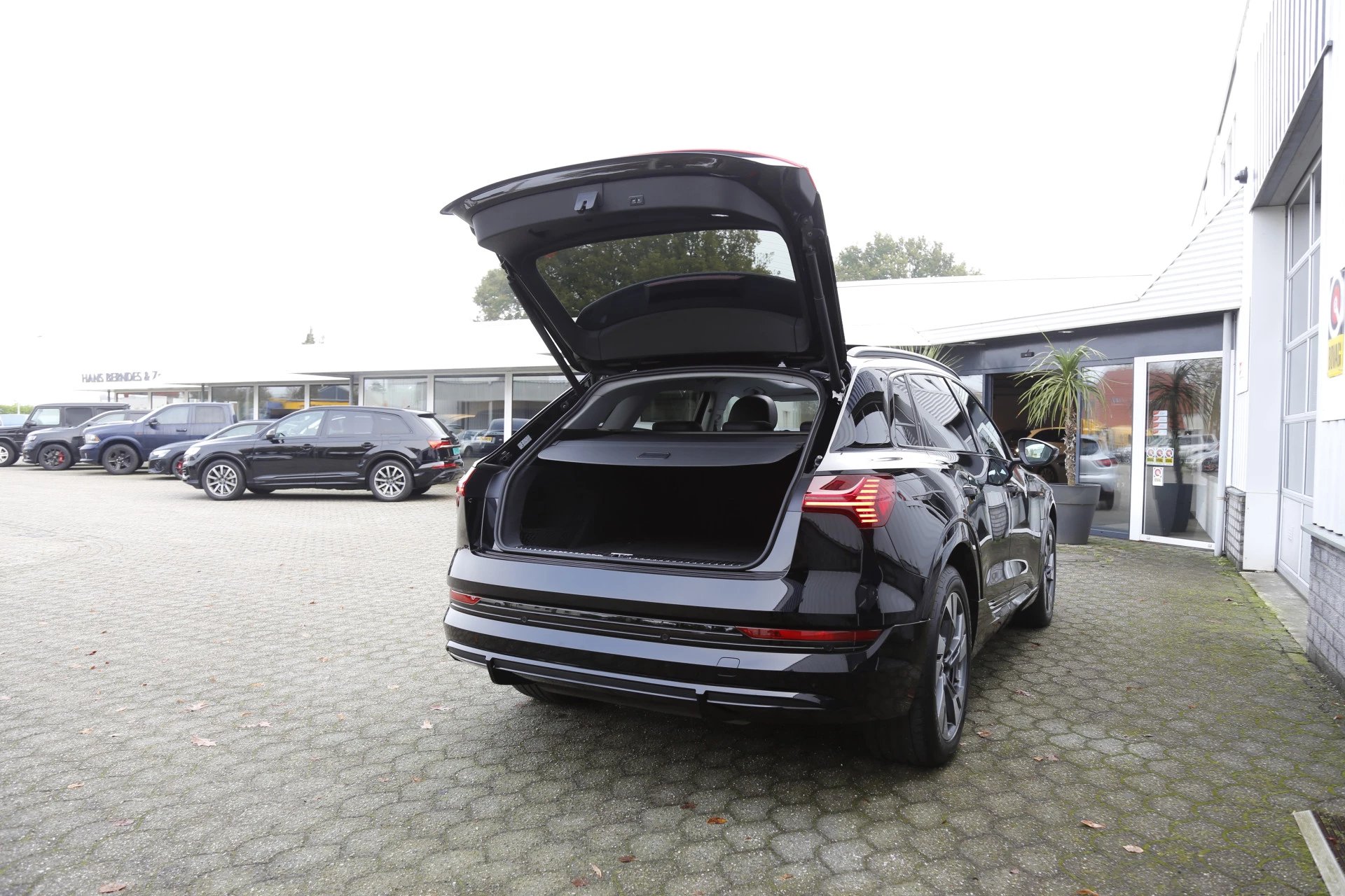 Hoofdafbeelding Audi e-tron