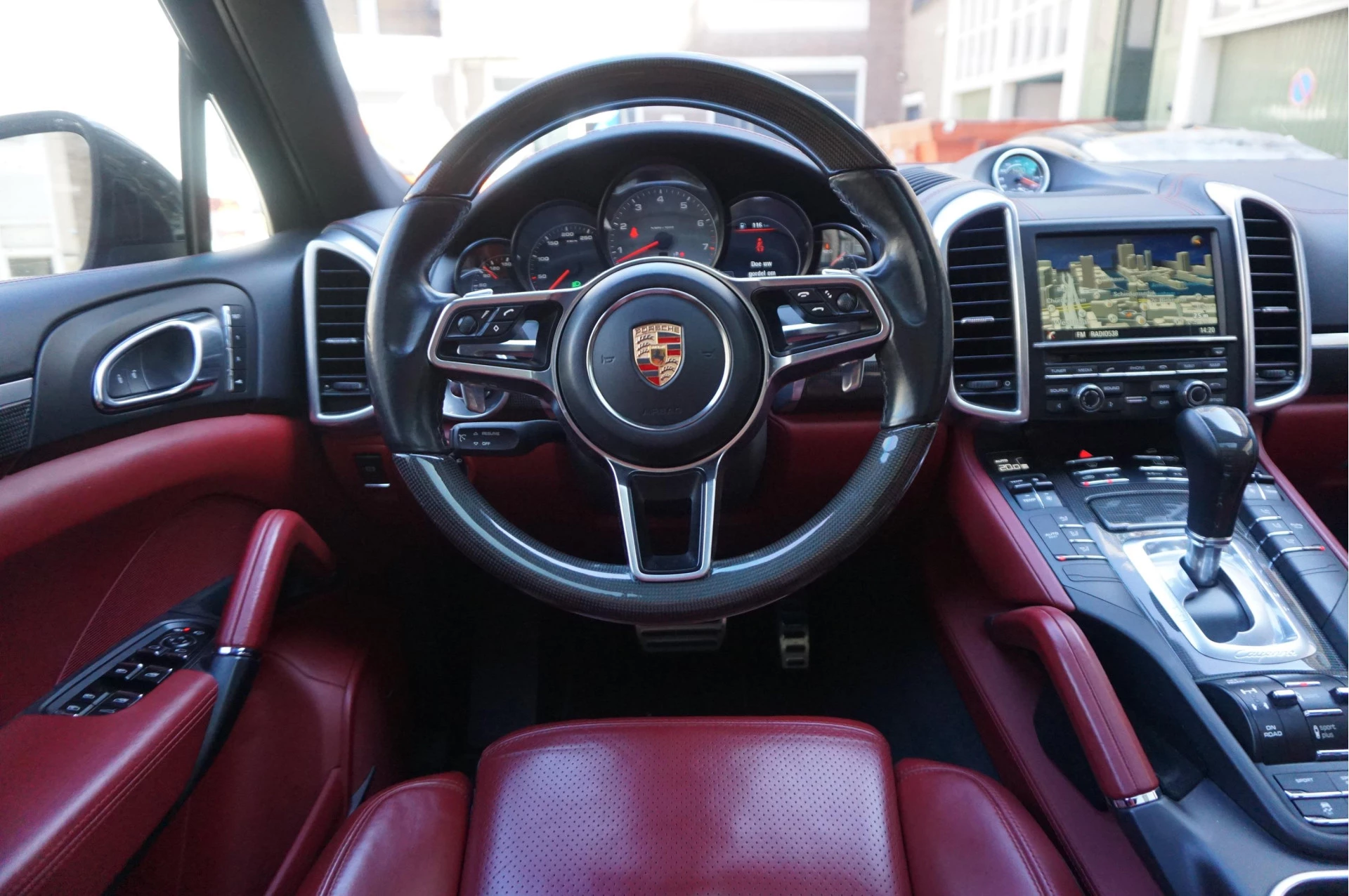 Hoofdafbeelding Porsche Cayenne