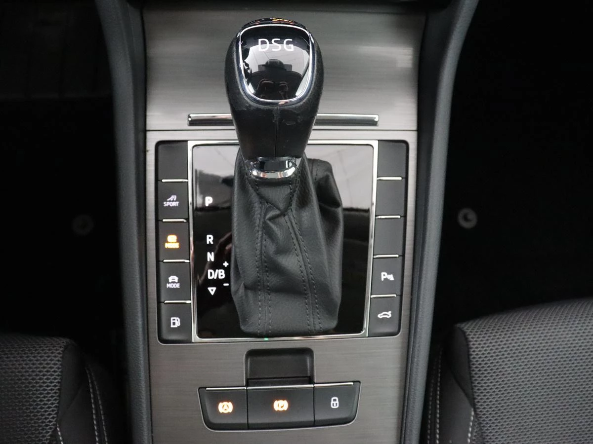 Hoofdafbeelding Škoda Superb