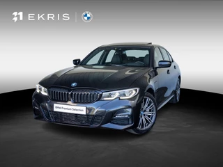 BMW 3 Serie Sedan 330e | M Sport | Innovationspakket | Comfort Access | Achteruitrijcamera | Schuif-/kanteldak | Head-Up Display | Stoelverwarming | 18''