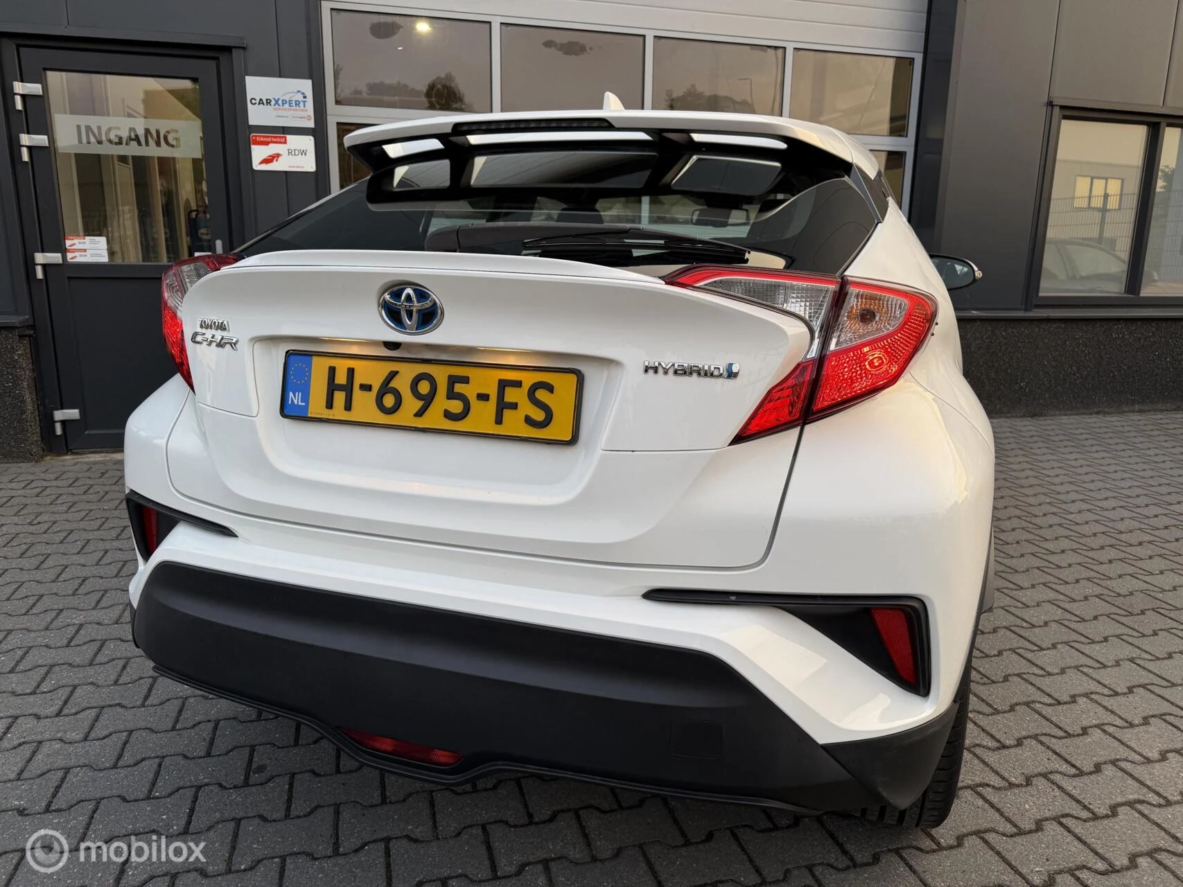 Hoofdafbeelding Toyota C-HR
