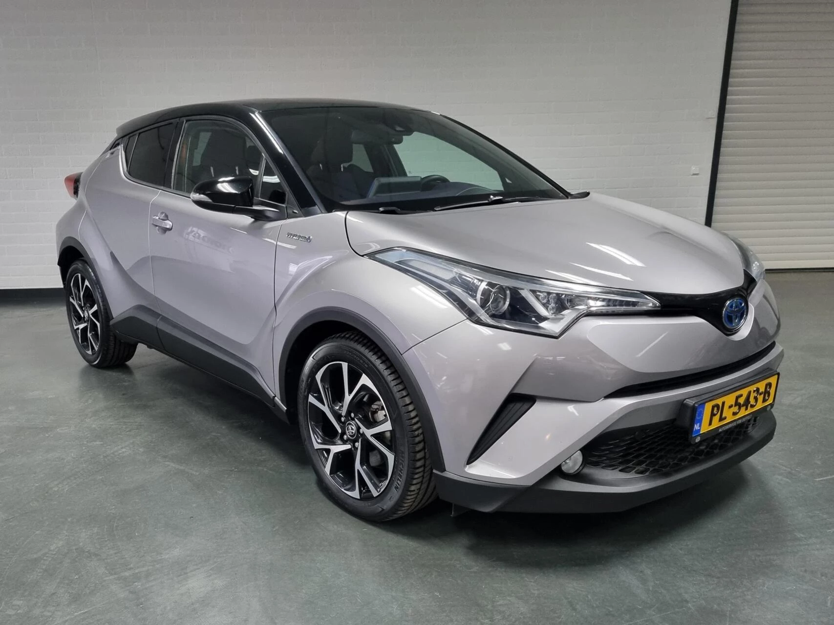 Hoofdafbeelding Toyota C-HR