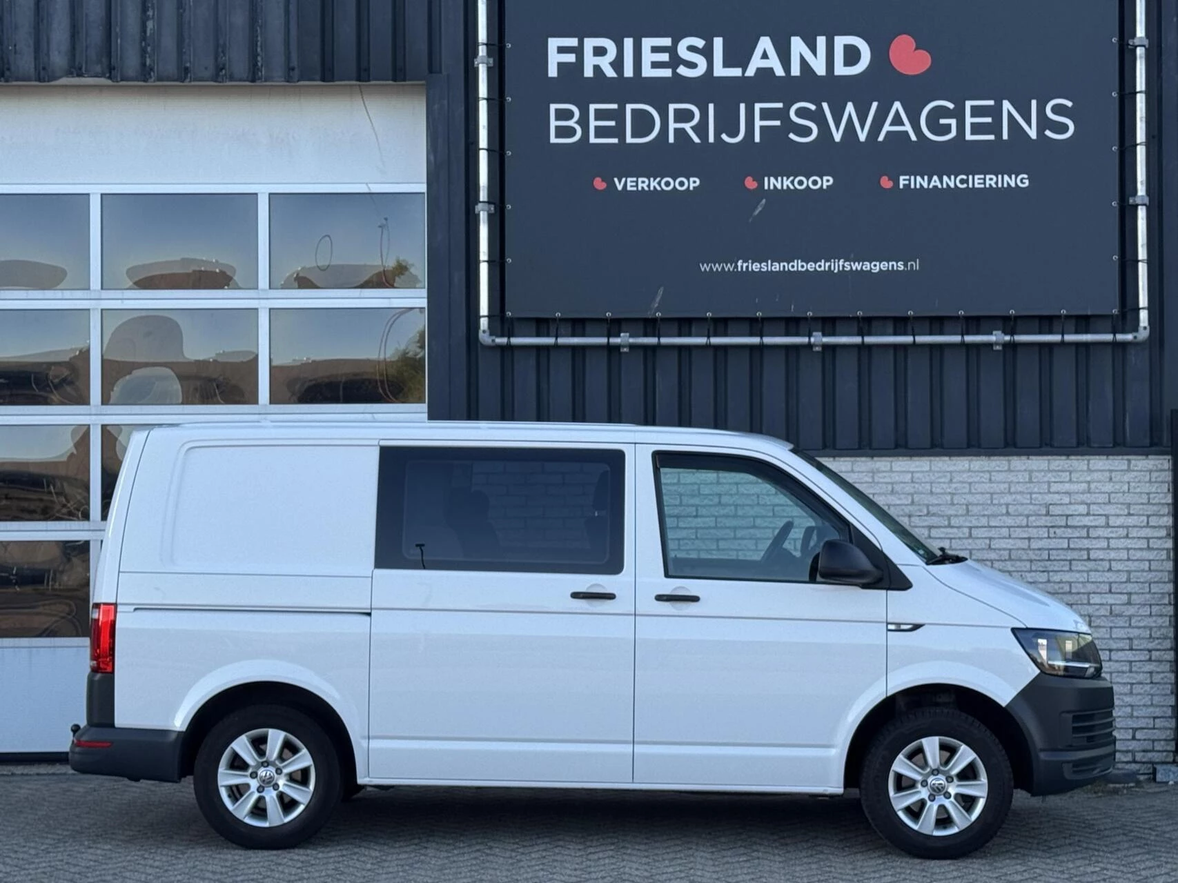 Hoofdafbeelding Volkswagen Transporter