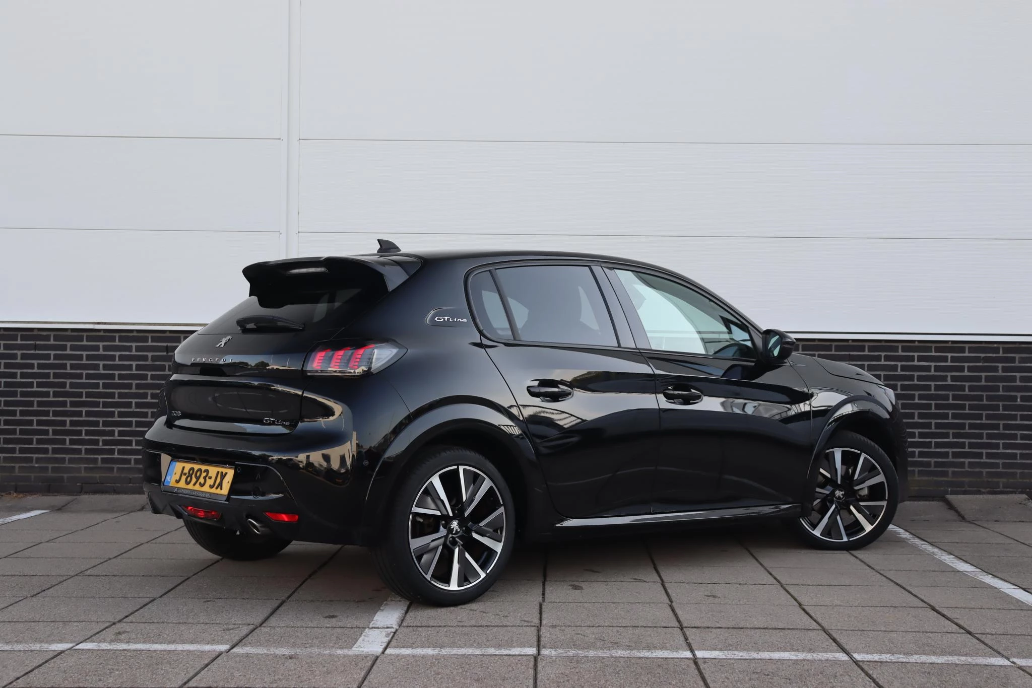 Hoofdafbeelding Peugeot 208