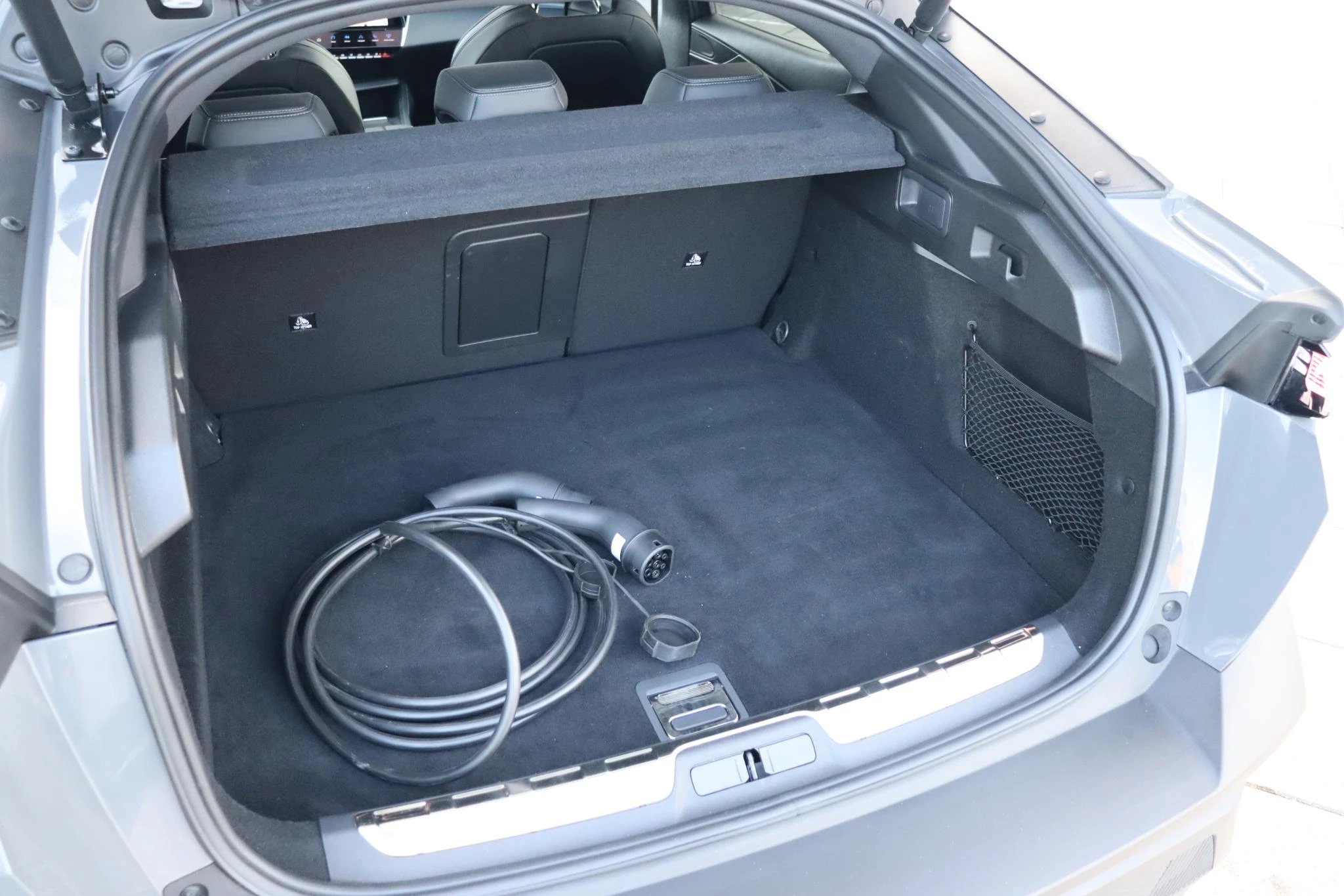 Hoofdafbeelding Peugeot 408