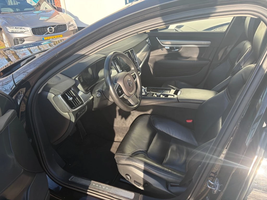 Hoofdafbeelding Volvo V90