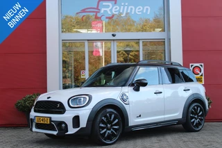 Mini Mini Countryman 2.0 Cooper S E 220PK ALL4 CHILI | UNION JACK ACHTERLICHTEN | LEDEREN BEKLEDING | ELEKTRISCH BEDIENBARE VOORSTOELEN MET GEHEUGENFUNSCTIE OP DE BESTUURDERSSTOEL | STOEL/VOORRUIT VERWARMING | FULL LED KOPLAMPEN | DRAADLOZE APPLE CARPLAY/ANDROID AUTO | DRAADLOZE TELEFOONLADER | NAVIGATIE | EXTRA GETINTE ACHTERRUITEN | ZWART DAK | 18" LICHTMETALEN VELGEN BLACK 10 SPAAKS | ACHTERUITRIJ CAMERA | PARKEERSENSOREN VOOR EN ACHTER | CLIMATE CONTROL | KEYLESS ENTRY/START | HUD (HEAD UP DISPLAY) | ADAPTIVE CRUISE CONTROL | DAB+ RADIO | DONKERE HEMEL BEKLEDING |