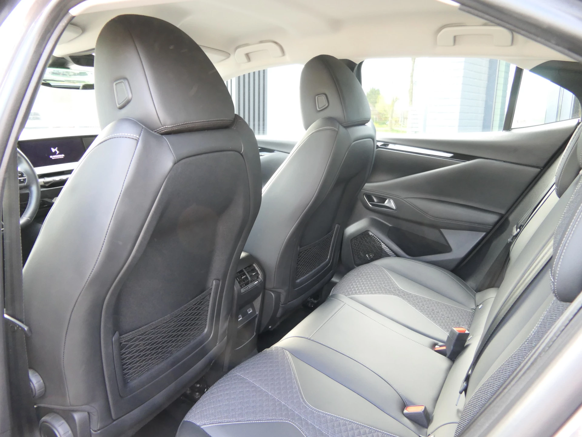 Hoofdafbeelding DS DS 4