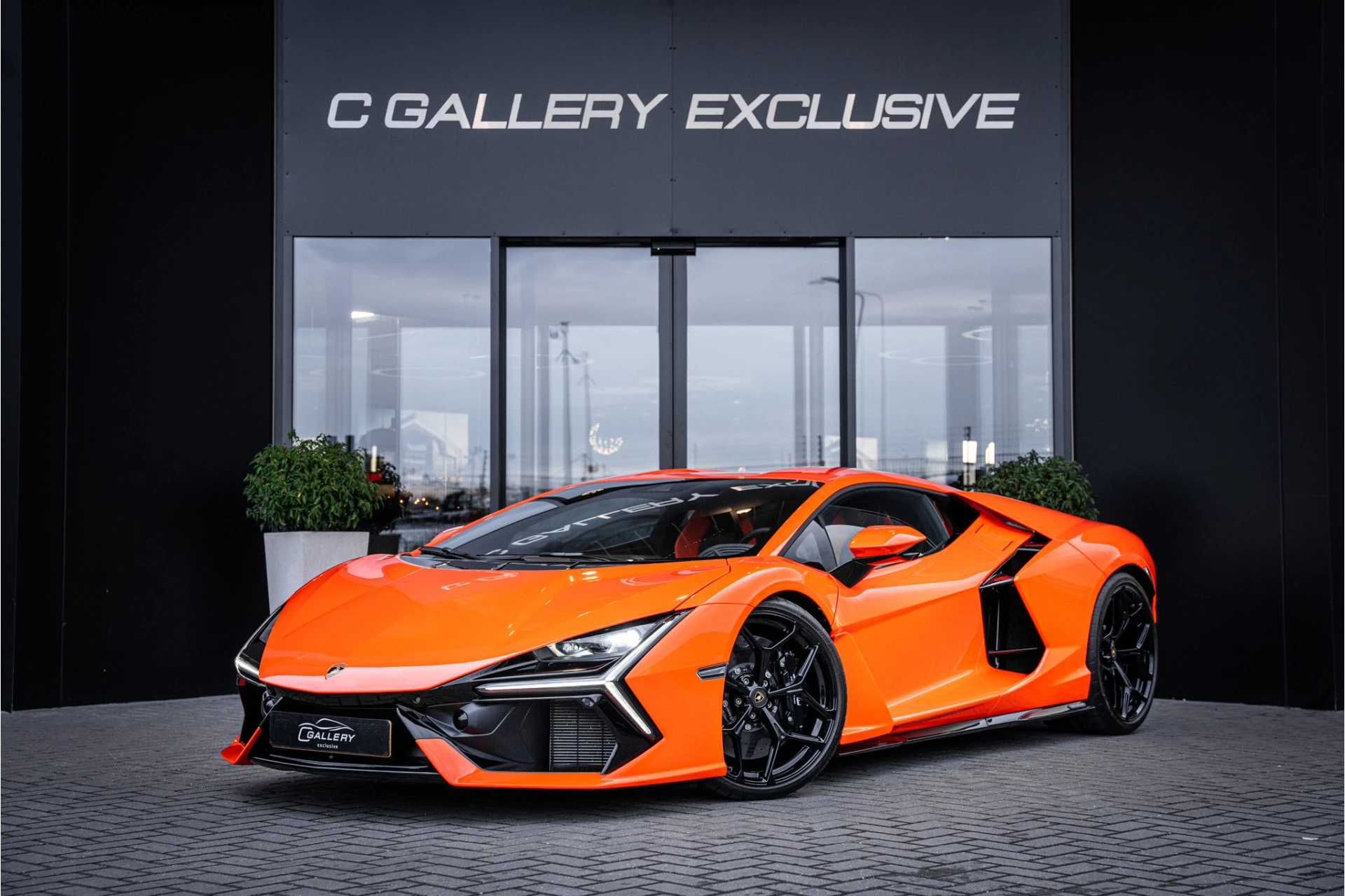 Hoofdafbeelding Lamborghini Revuelto