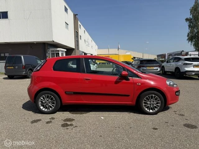 Hoofdafbeelding Fiat Punto