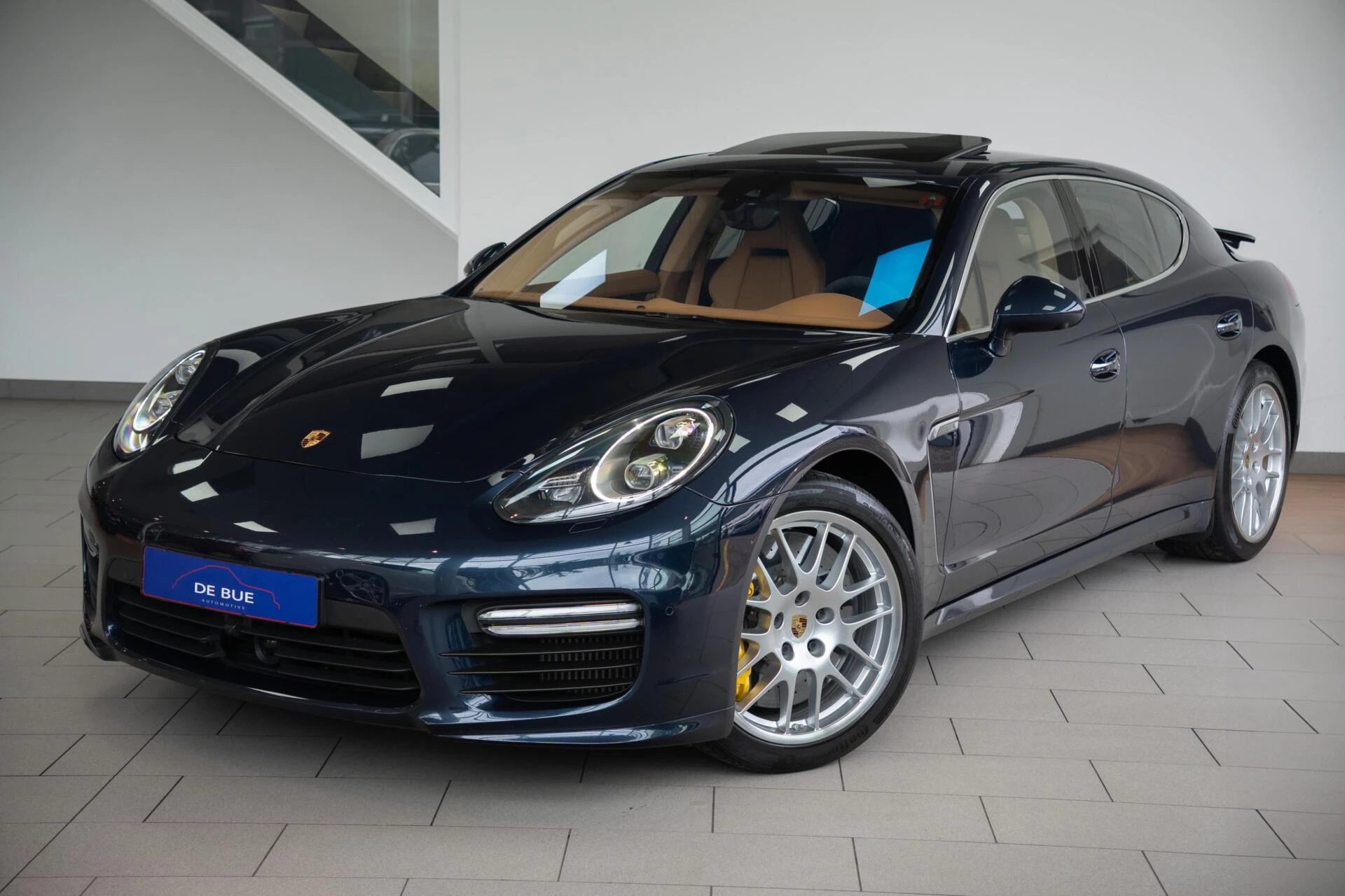 Hoofdafbeelding Porsche Panamera