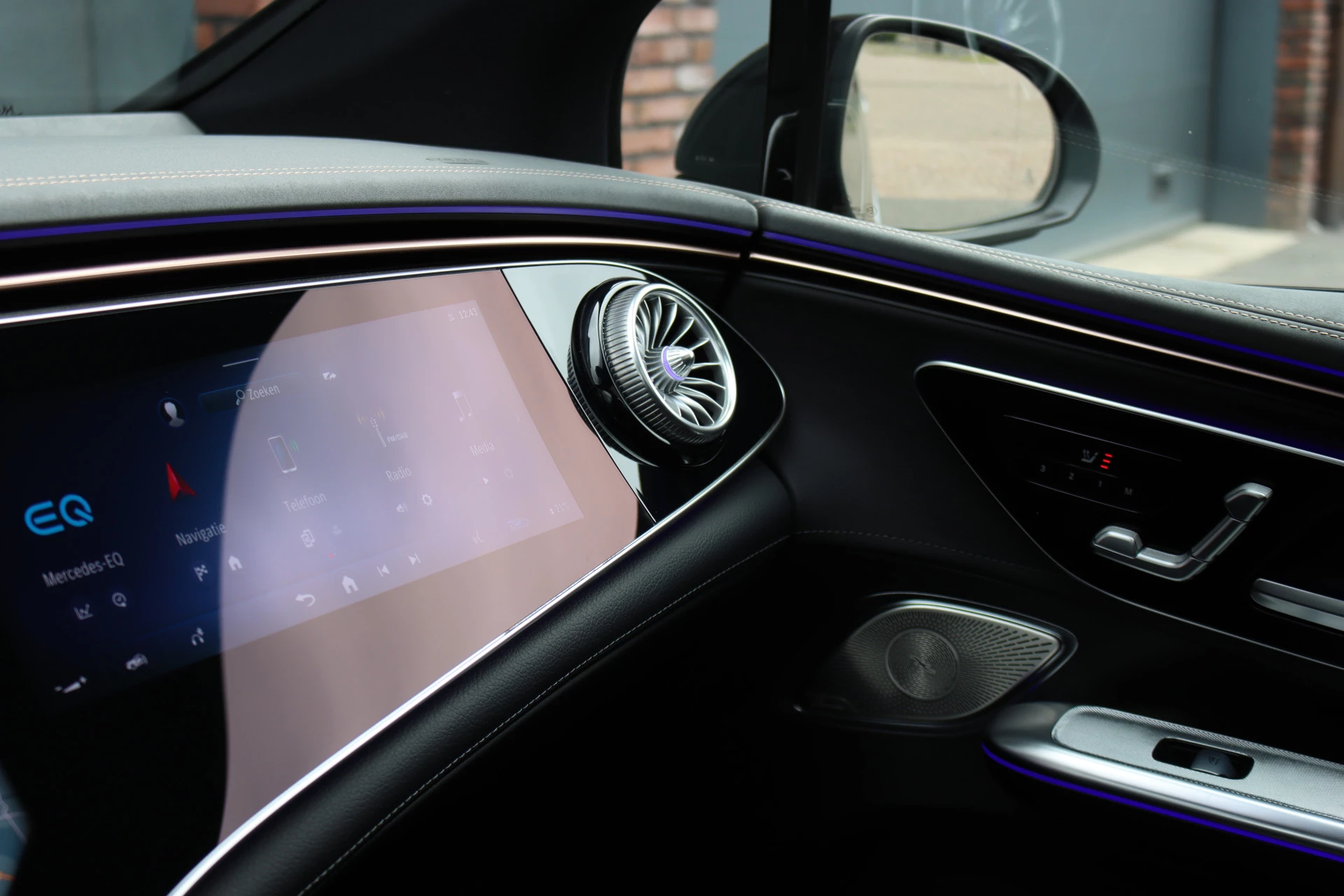 Hoofdafbeelding Mercedes-Benz EQE