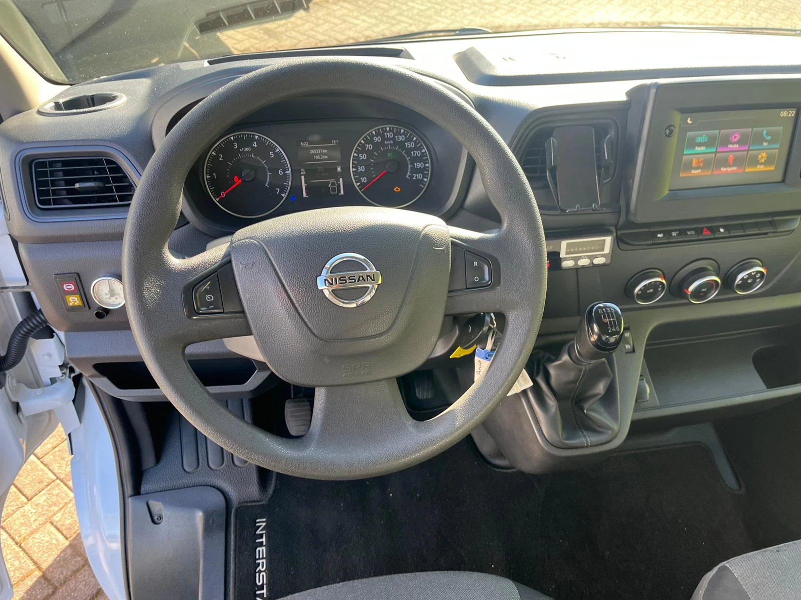 Hoofdafbeelding Nissan NV400