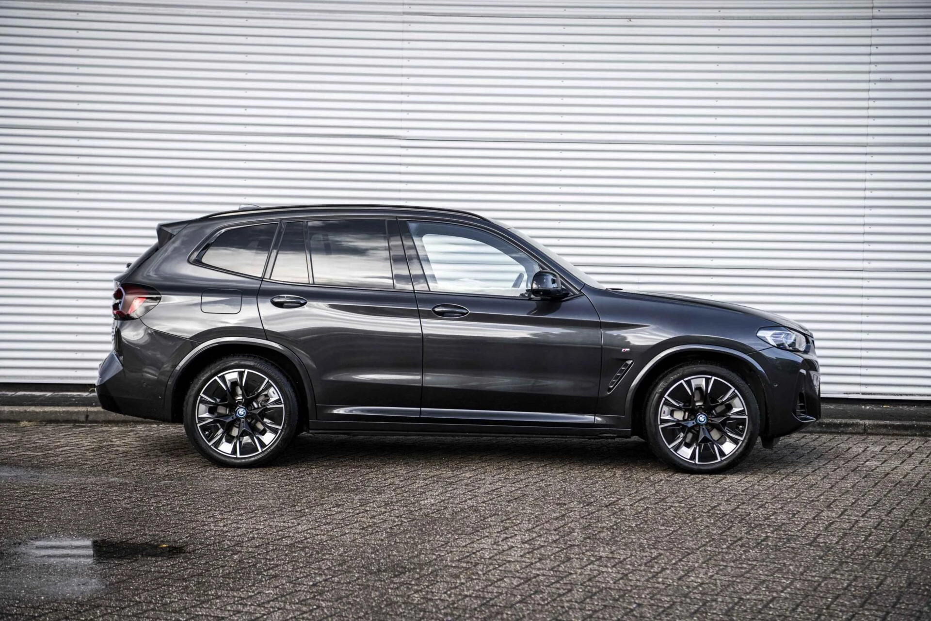 Hoofdafbeelding BMW iX3