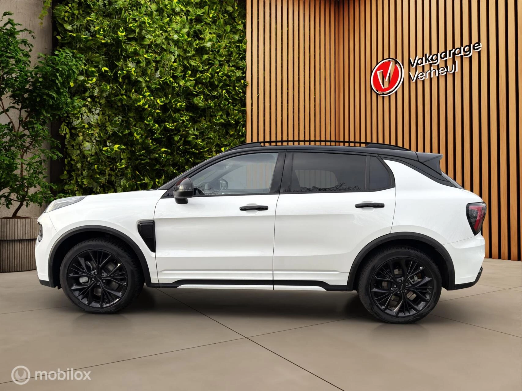 Hoofdafbeelding Lynk & Co 01