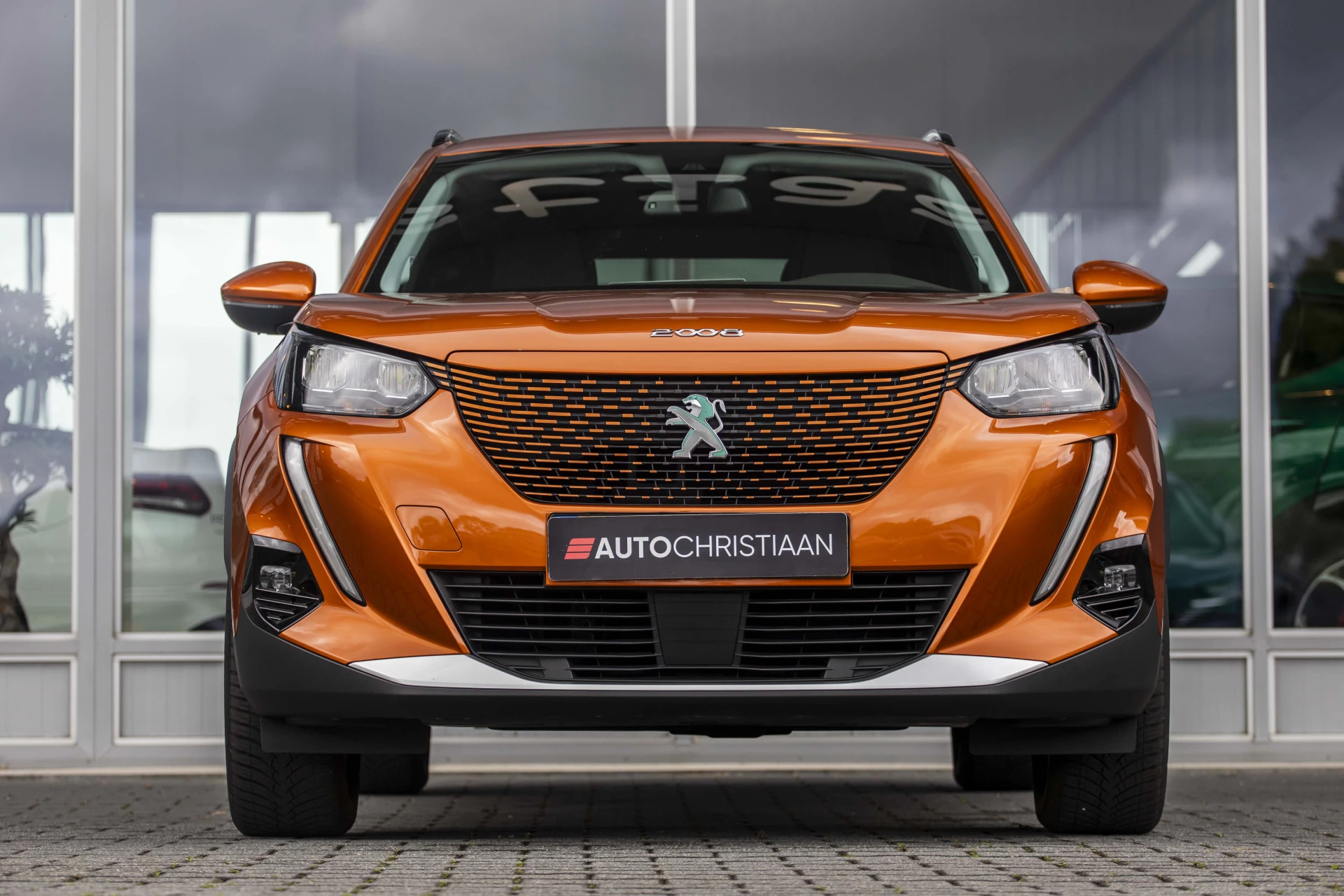 Hoofdafbeelding Peugeot e-2008