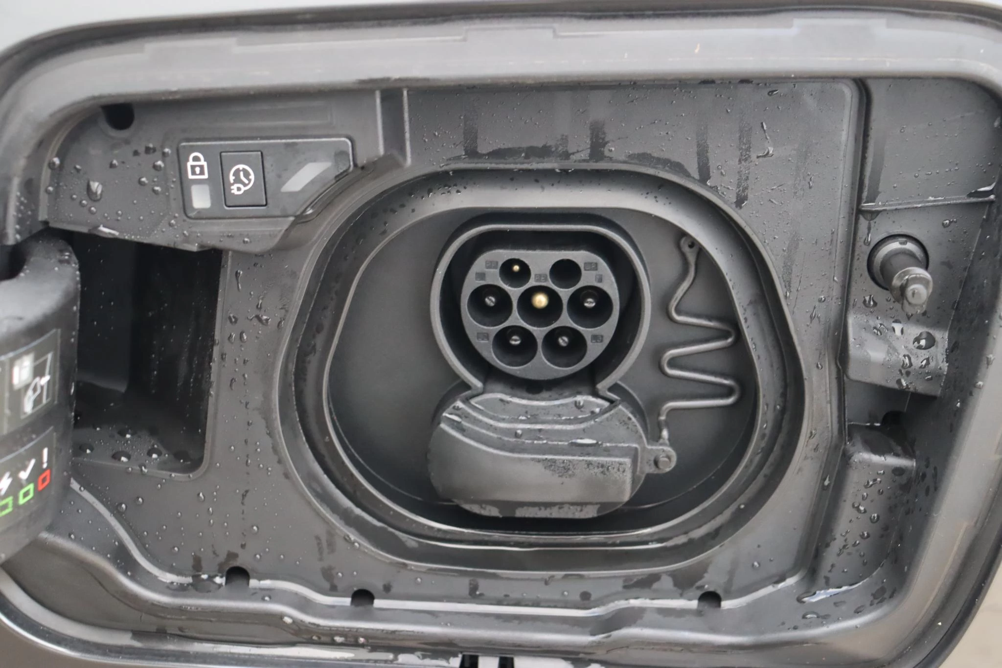 Hoofdafbeelding Peugeot e-3008