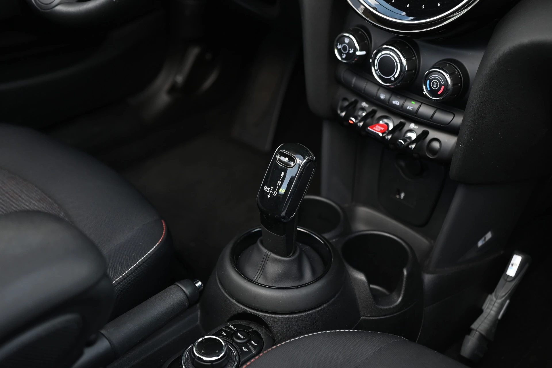 Hoofdafbeelding MINI Cooper Cabrio