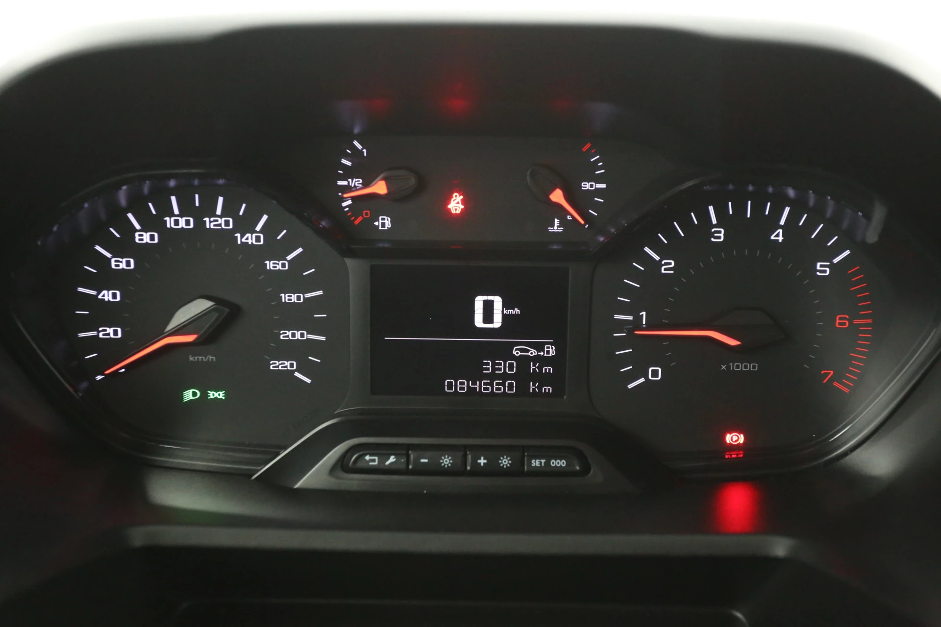 Hoofdafbeelding Peugeot Partner