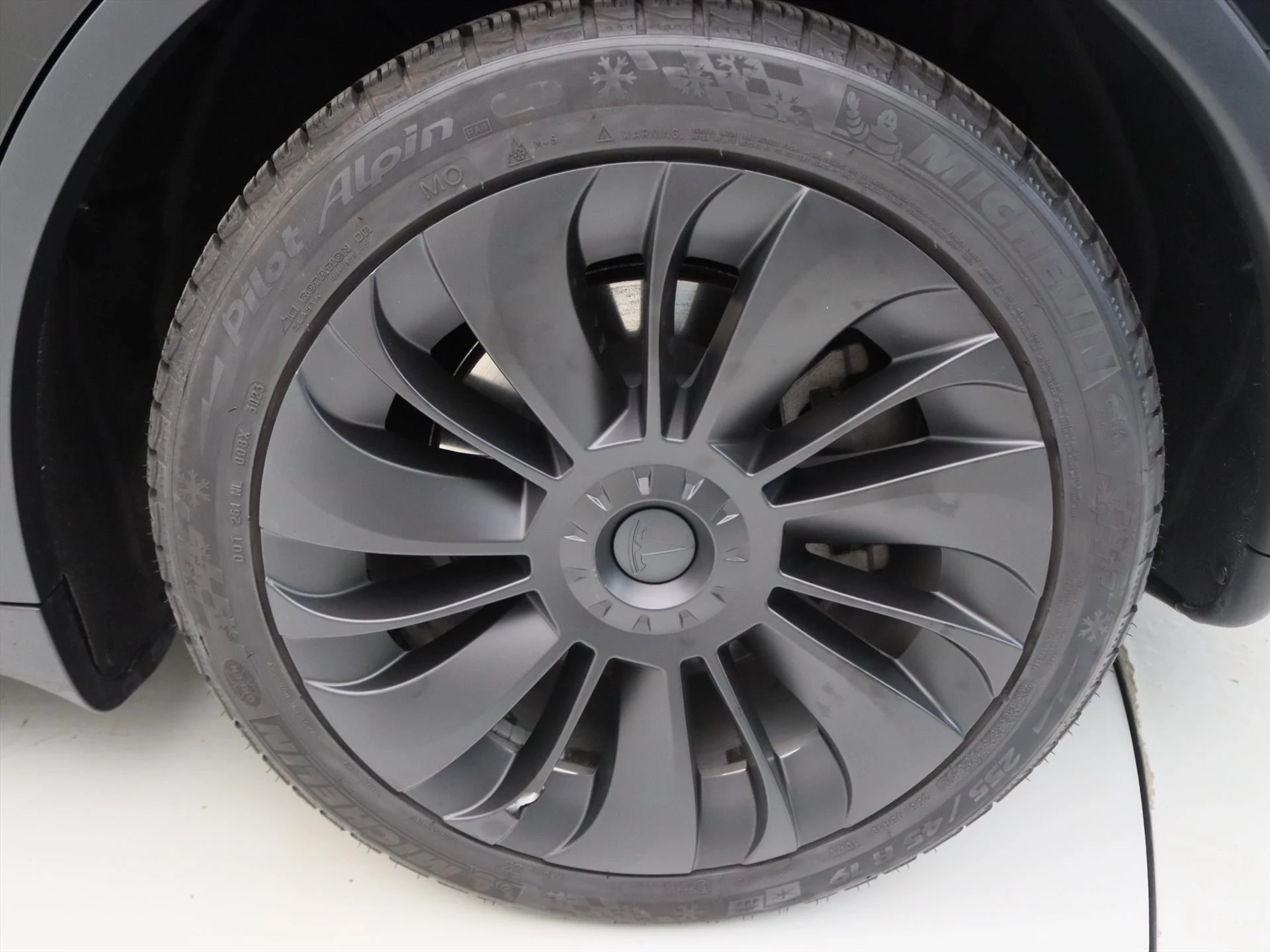 Hoofdafbeelding Tesla Model Y